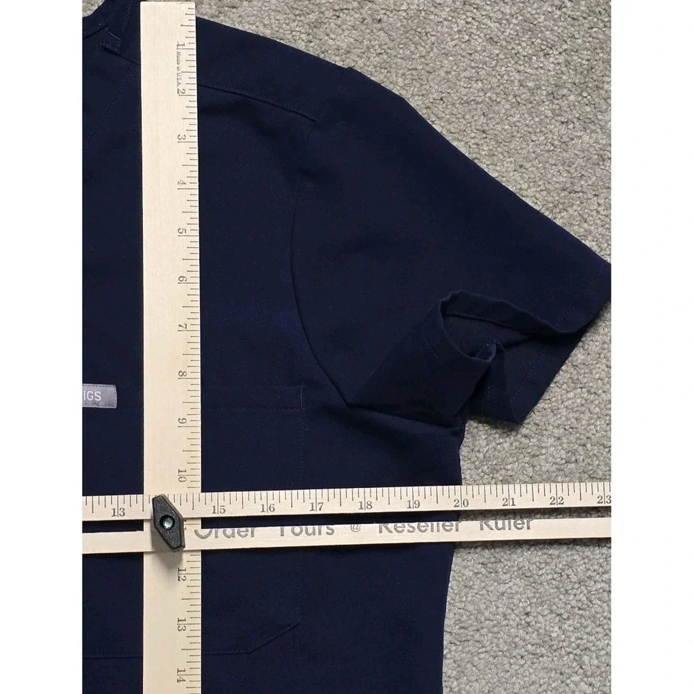 FIGS Catarina One-Pocket Scrub Top & Kade - Cargo Scrub Pants Navy Sz Medium